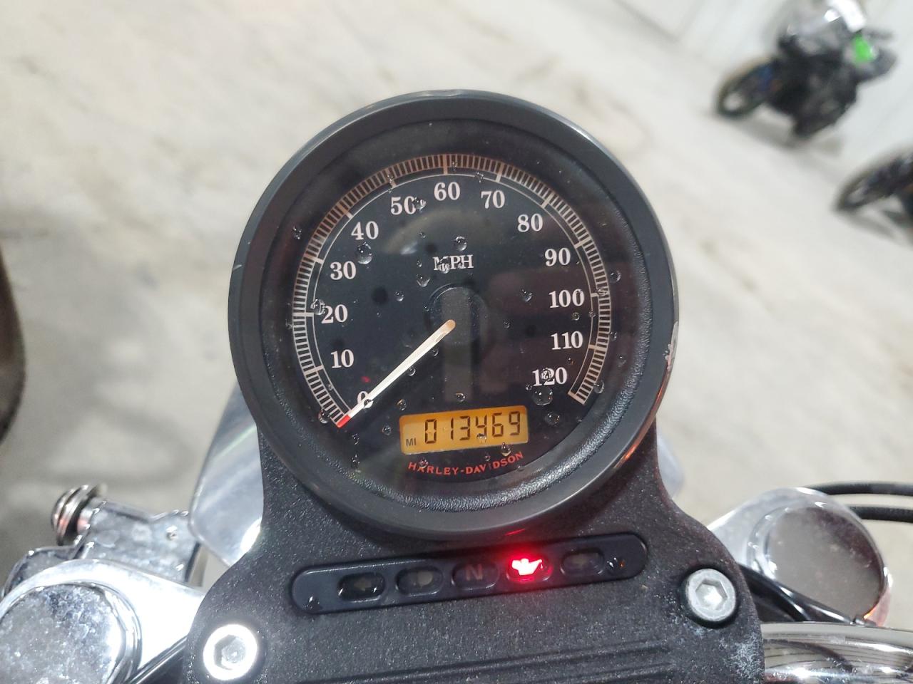 2013 Harley-Davidson Xl883 Superlow VIN: 1HD4CR218DC447469 Lot: 61593375