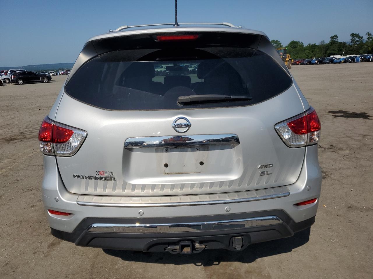 2015 Nissan Pathfinder S VIN: 5N1AR2MM5FC697722 Lot: 61791745