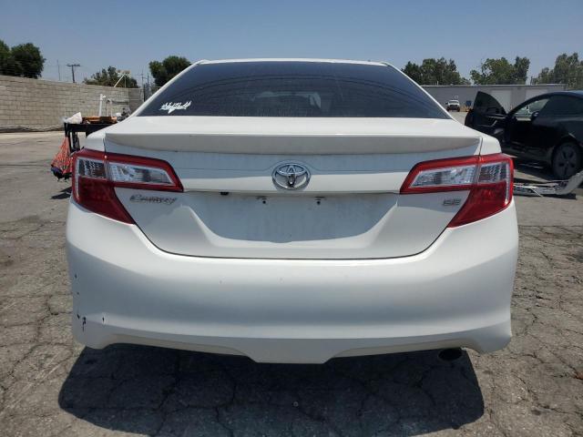  TOYOTA CAMRY 2014 White