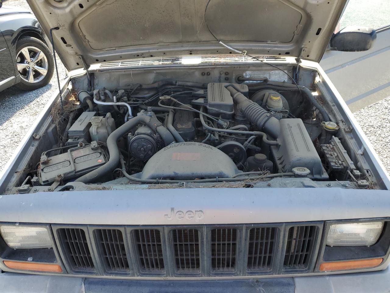 2000 Jeep Cherokee Se VIN: 1J4FT27P4YL159785 Lot: 61983355