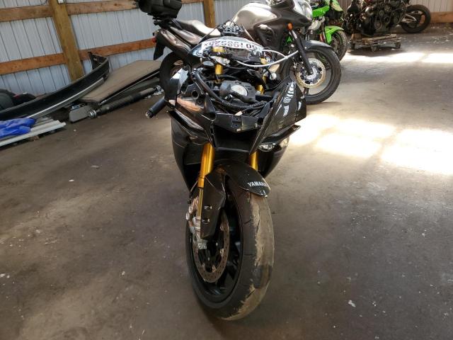 2024 YAMAHA YZFR1M   