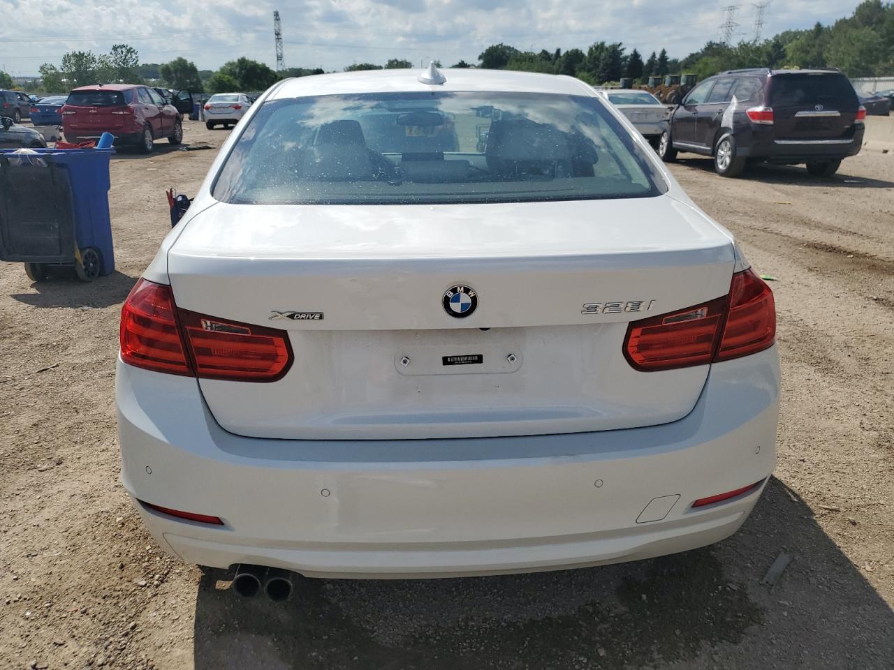 2015 BMW 328 Xi VIN: WBA3B3C50FJ984282 Lot: 62598675