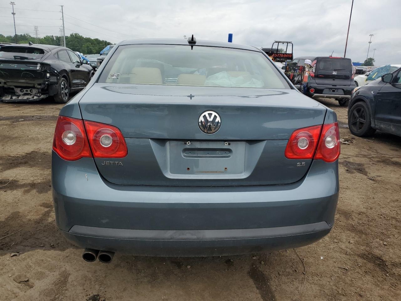 2006 Volkswagen Jetta 2.5 Option Package 1 VIN: 3VWSF71K86M796788 Lot: 62828485