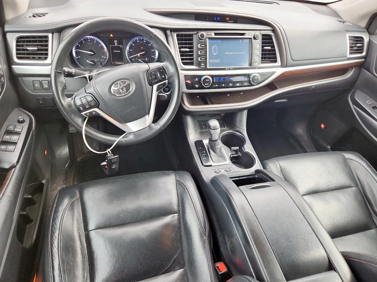 2015 Toyota Highlander Limited VIN: 5TDYKRFH6FS049711 Lot: 62236235