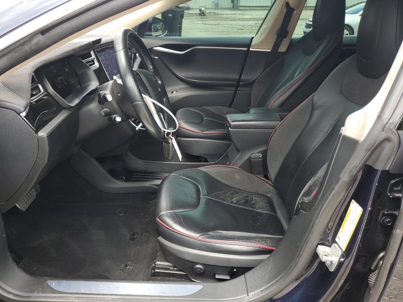 2015 Tesla Model S 85 VIN: 5YJSA1H11FFP56830 Lot: 61554385