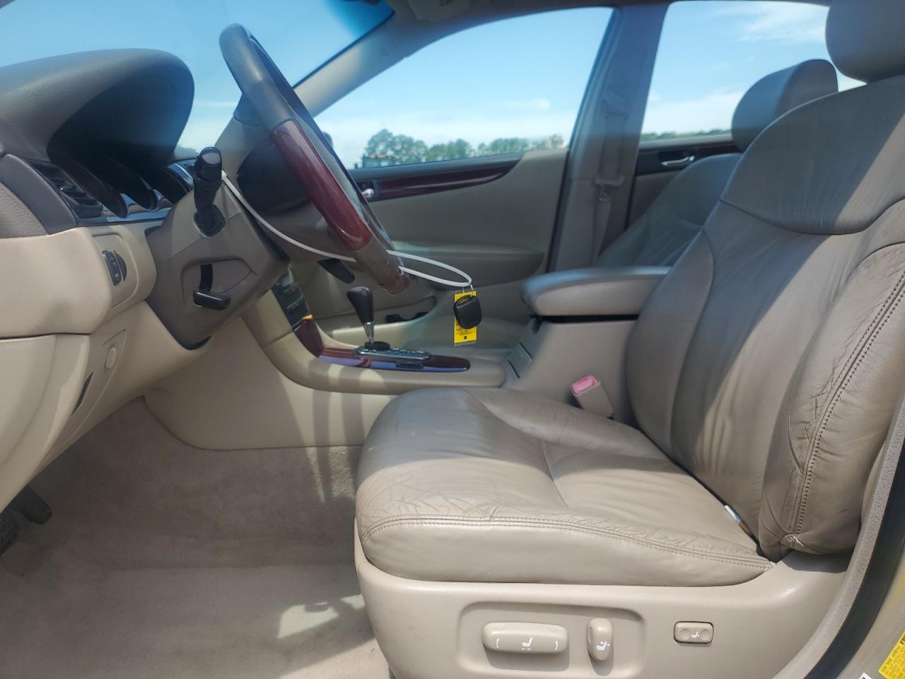 2004 Lexus Es 330 VIN: JTHBA30G740016186 Lot: 58178235