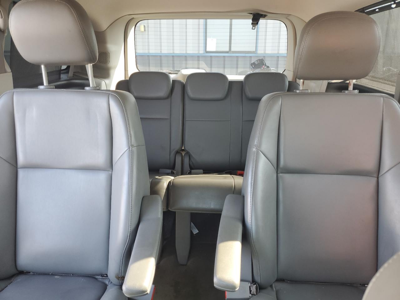 2010 Volkswagen Routan Se VIN: 2V4RW3D16AR424399 Lot: 62552585