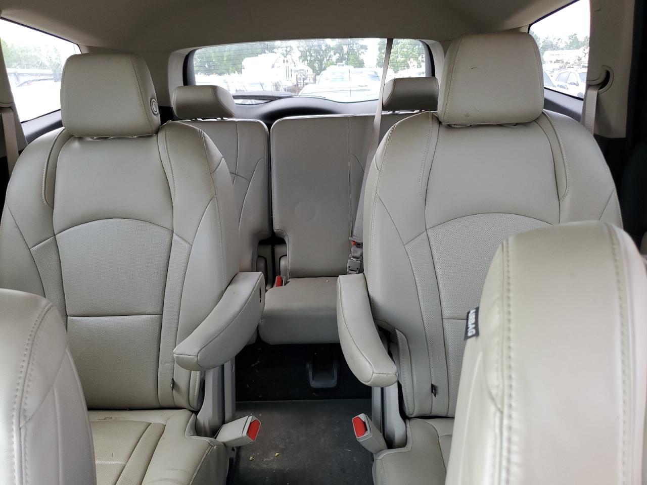 2018 Buick Enclave Essence VIN: 5GAERBKW0JJ156108 Lot: 52212175