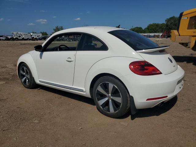 Hatchbacks VOLKSWAGEN BEETLE 2012 Biały