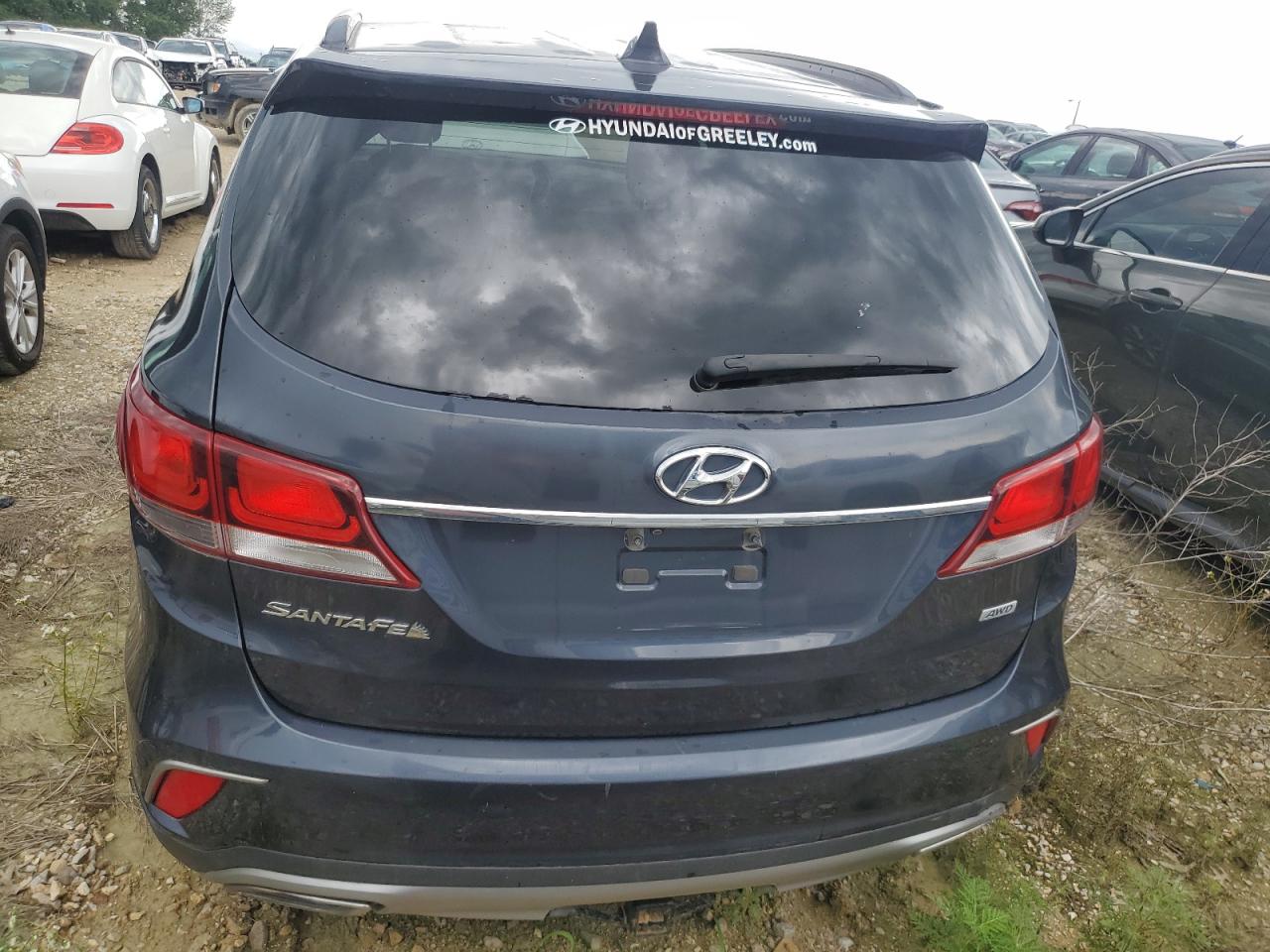 2017 Hyundai Santa Fe Se VIN: KM8SMDHF8HU223724 Lot: 63200465