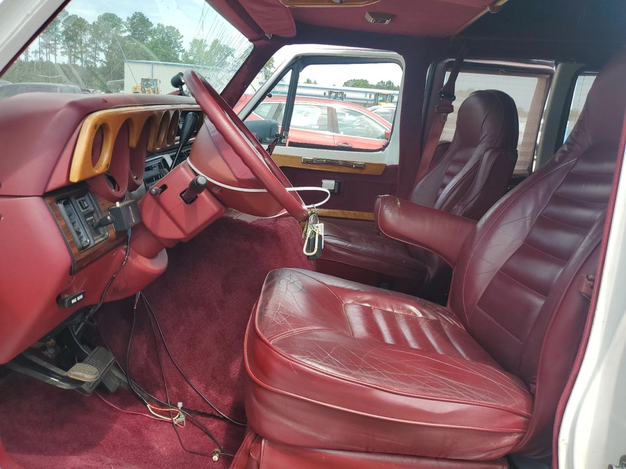 1994 Dodge Ram Van B250 VIN: 2B6HB21Y8RK581177 Lot: 62721145