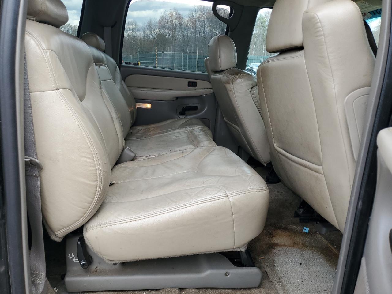 2002 GMC Yukon Xl K1500 VIN: 3GKFK16Z92G180260 Lot: 59848285