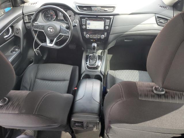  NISSAN ROGUE 2017 Czerwony