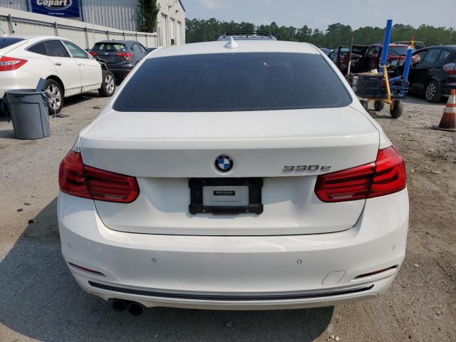  BMW 3 SERIES 2017 Білий