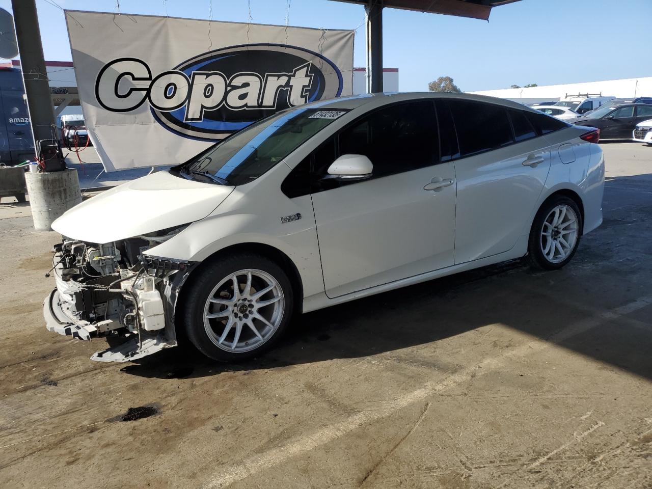 2019 Toyota Prius Prime    for Sale in Hayward, CA - Front End