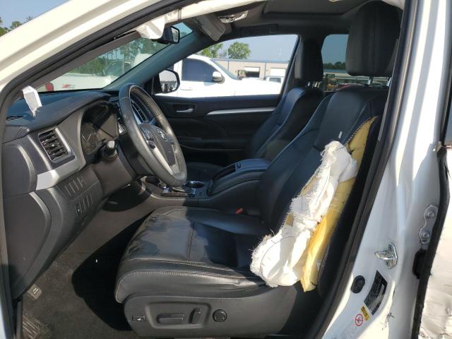  TOYOTA HIGHLANDER 2016 Белый