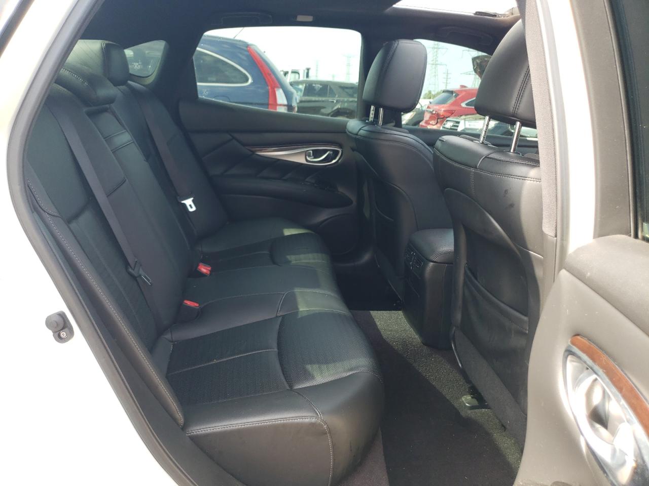 2019 Infiniti Q70 3.7 Luxe VIN: JN1BY1AP7KM505096 Lot: 61669215