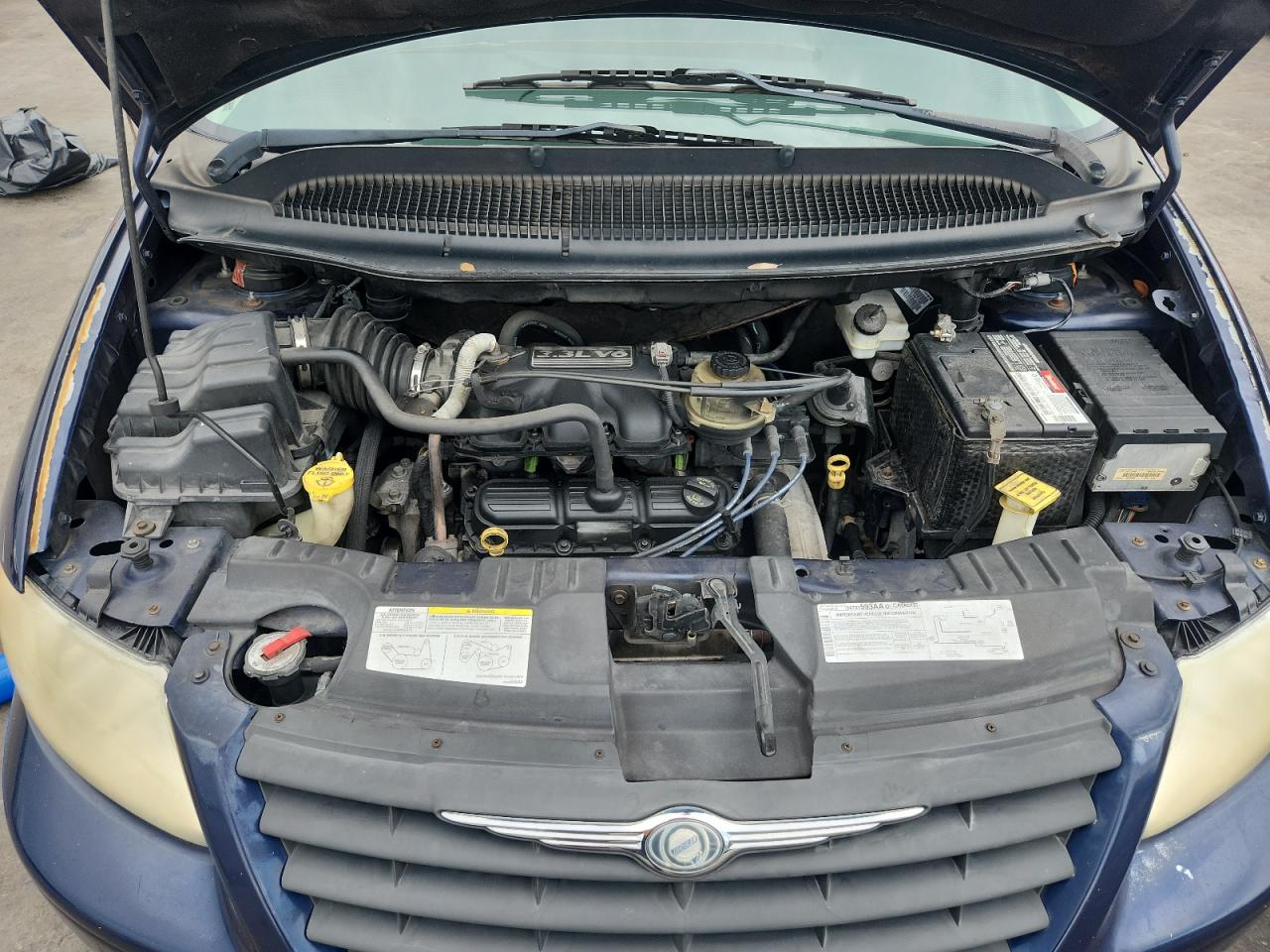 CHRYSLER MINIVAN 2006 VIN 1A4GP45RX6B610472 фото 12
