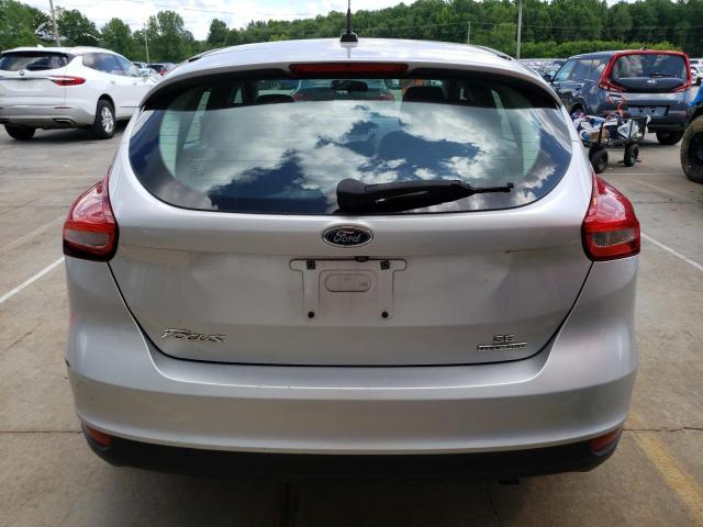  FORD FOCUS 2016 Srebrny