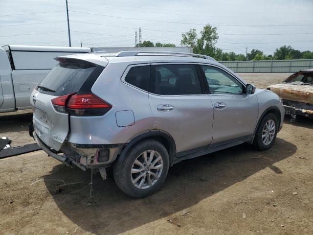  NISSAN ROGUE 2017 Srebrny