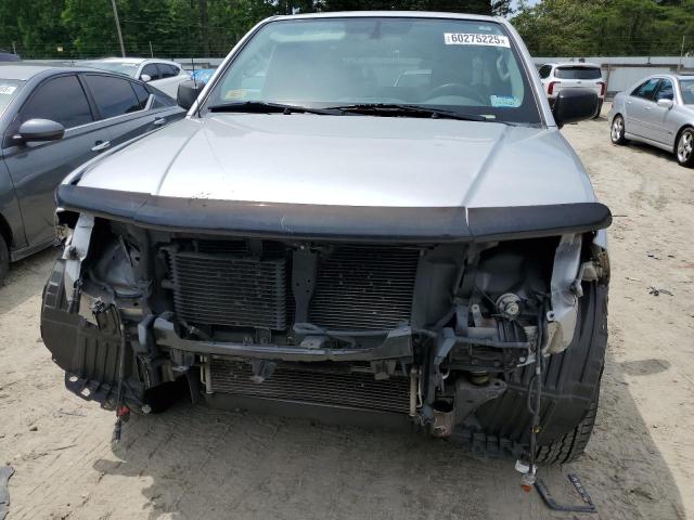  NISSAN FRONTIER 2016 Srebrny