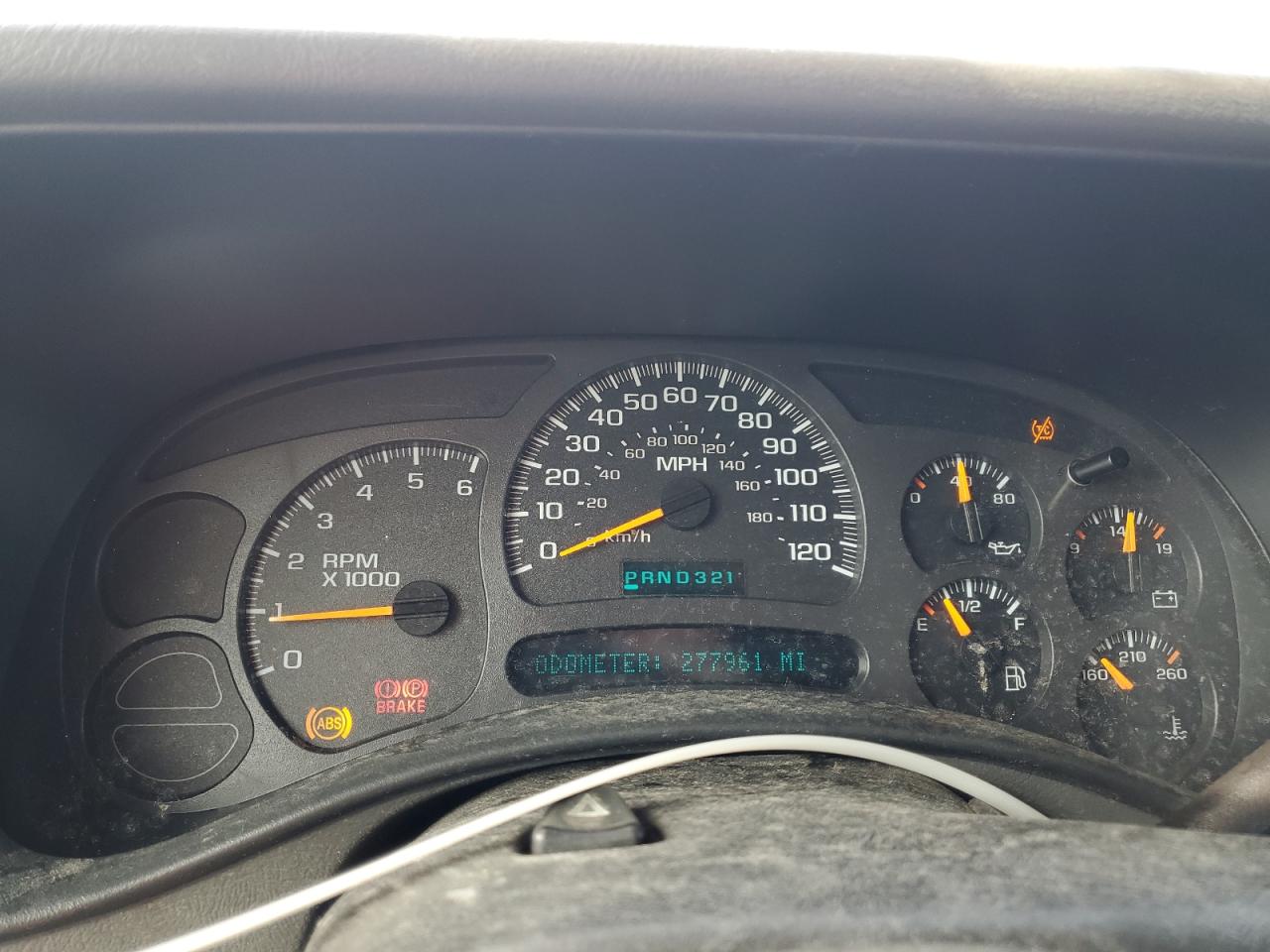 2004 Chevrolet Suburban C1500 VIN: 1GNEC16Z34J242670 Lot: 60987725