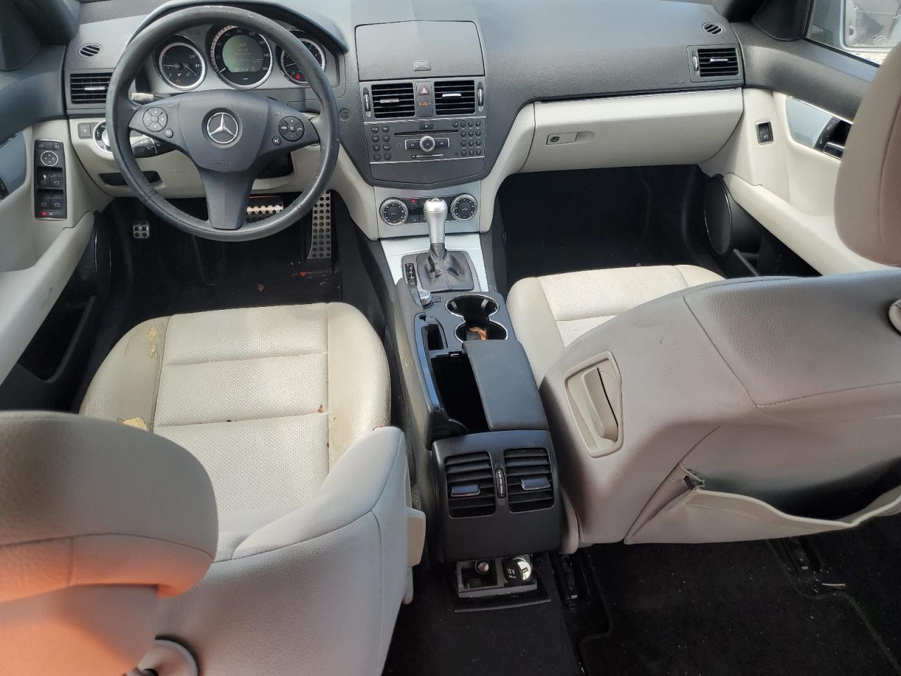2011 Mercedes-Benz C 300 VIN: WDDGF5EBXBR171850 Lot: 62863875