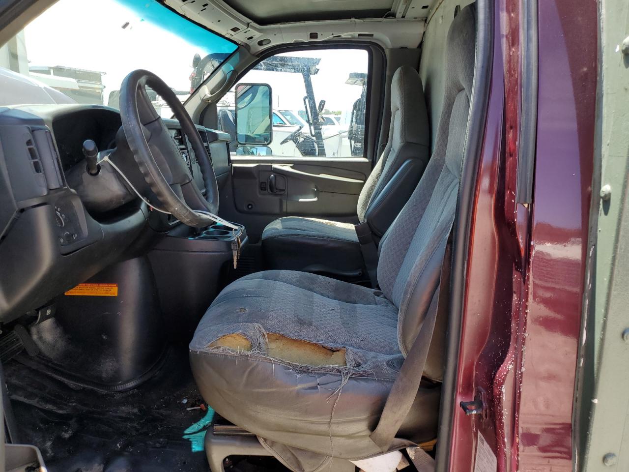 2004 GMC Savana Cutaway G3500 VIN: 1GDGG31V041901581 Lot: 60444945