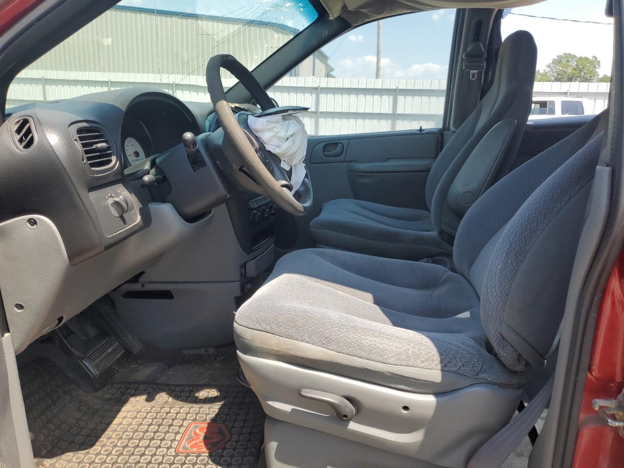2004 Dodge Grand Caravan Se VIN: 1D4GP24R94B552186 Lot: 62275625