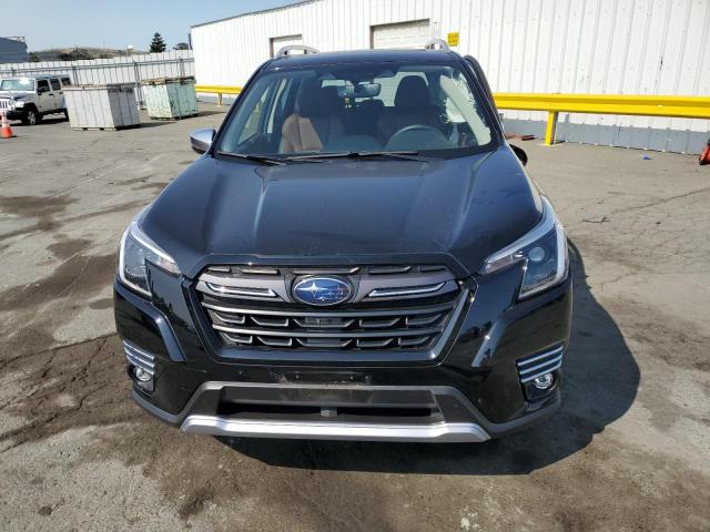  SUBARU FORESTER 2022 Czarny