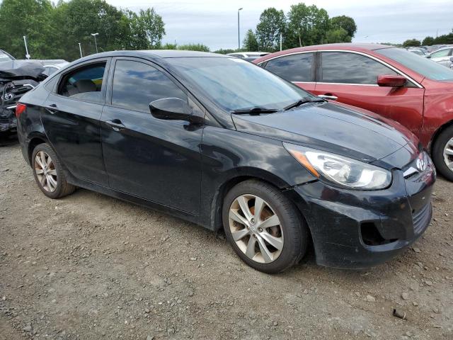 Sedans HYUNDAI ACCENT 2013 Czarny