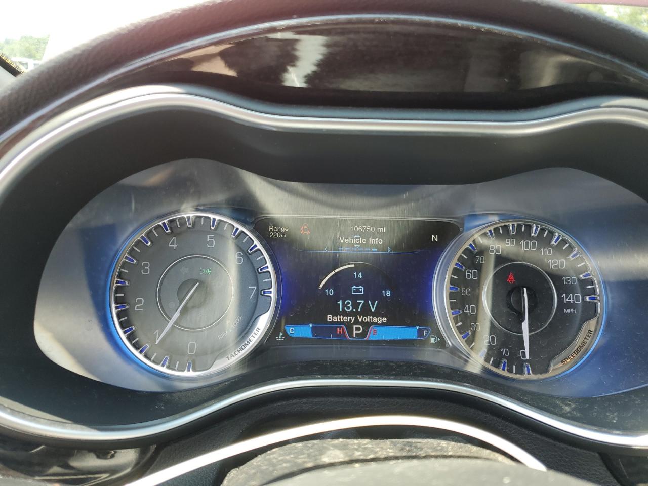 CHRYSLER 200 2015 VIN 1C3CCCCG6FN728016 zdjęcie 9