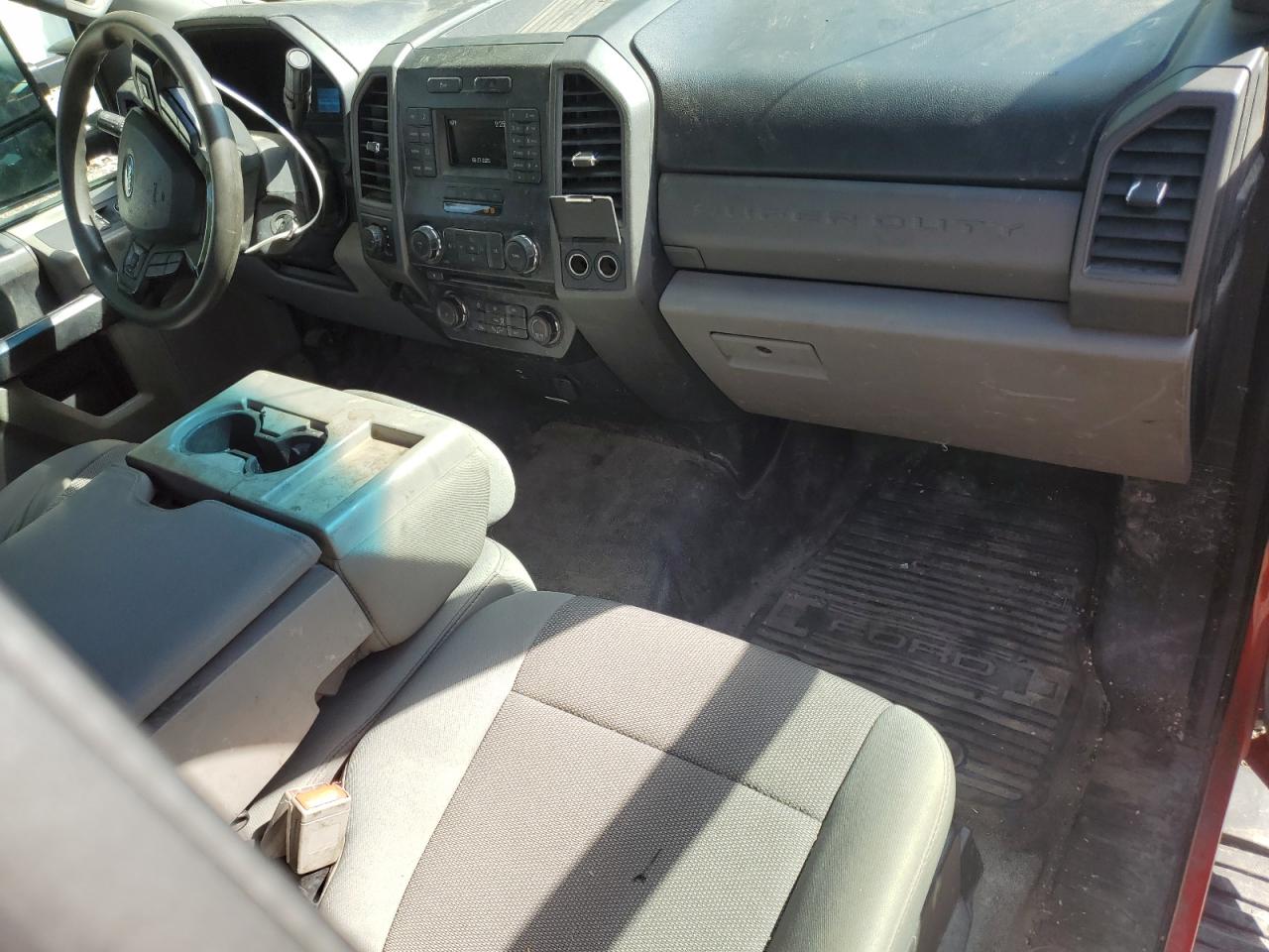 2018 Ford F250 Super Duty VIN: 1FTBF2B61JEC73182 Lot: 62444075