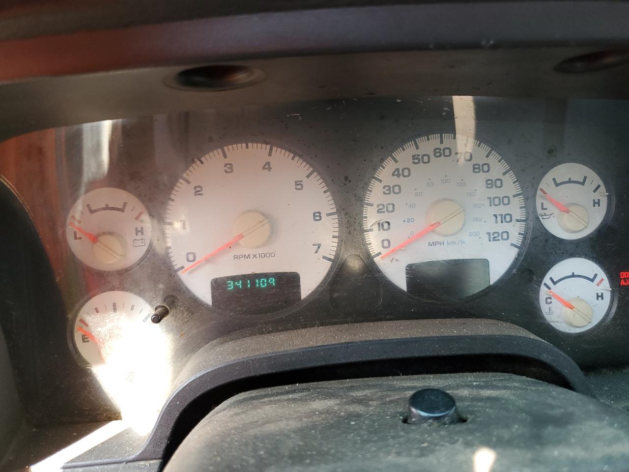 2004 Dodge Ram 1500 St VIN: 1D7HA18N44S541025 Lot: 60308465
