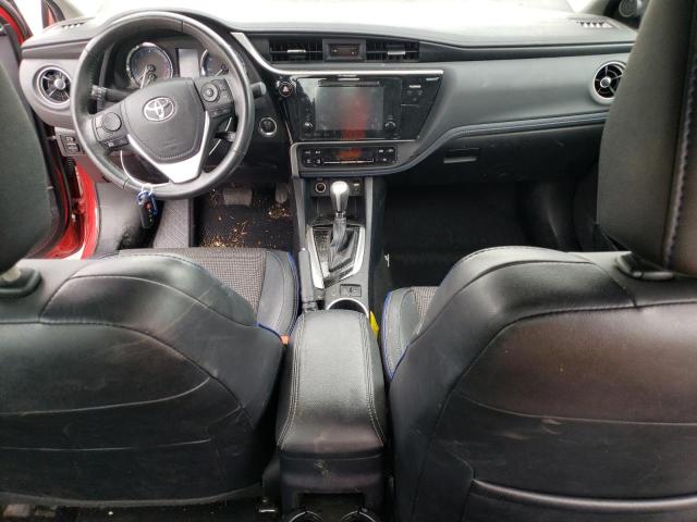  TOYOTA COROLLA 2017 Красный