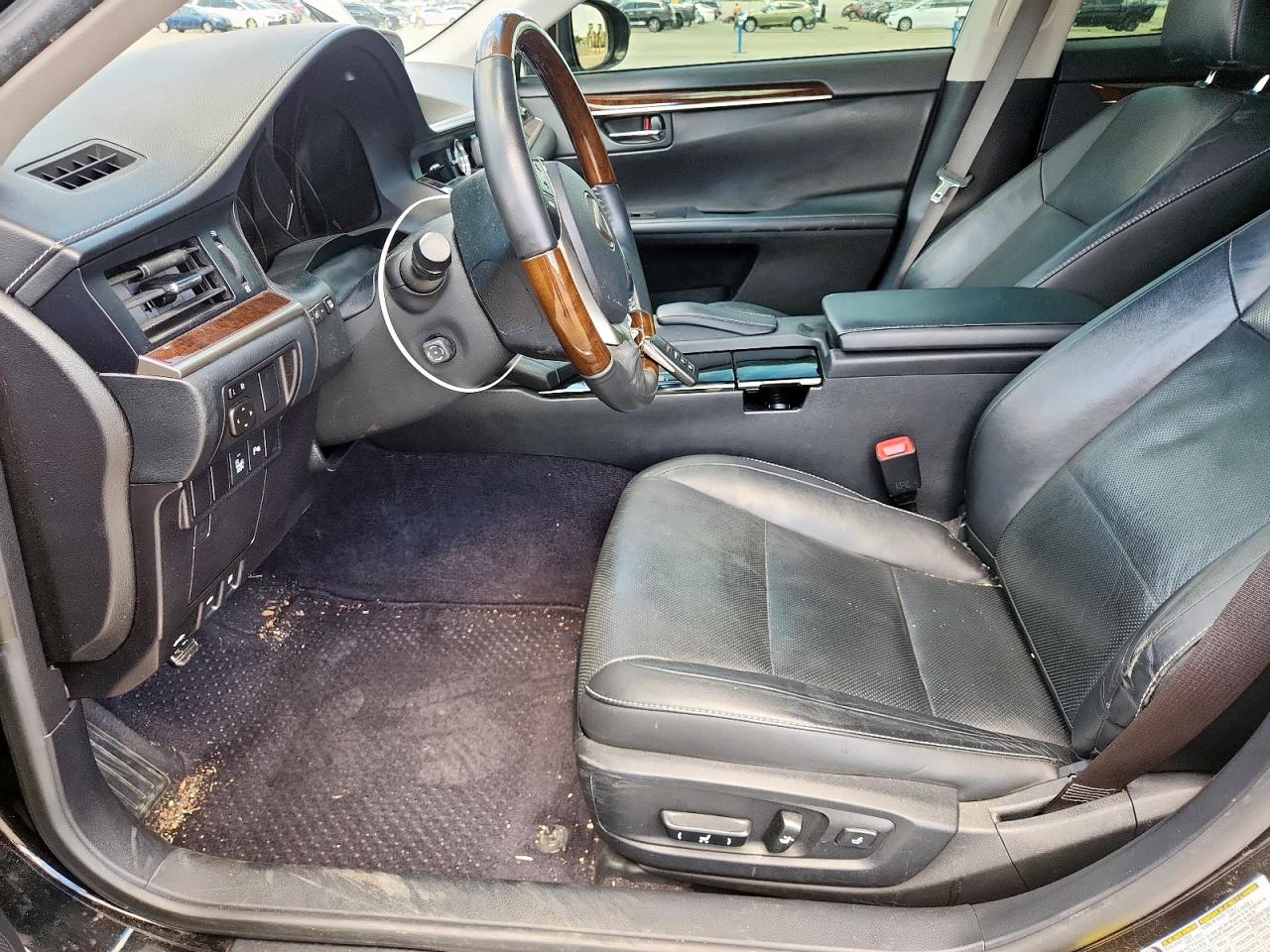 2015 Lexus Es 350 VIN: JTHBK1GG4F2172409 Lot: 62824805