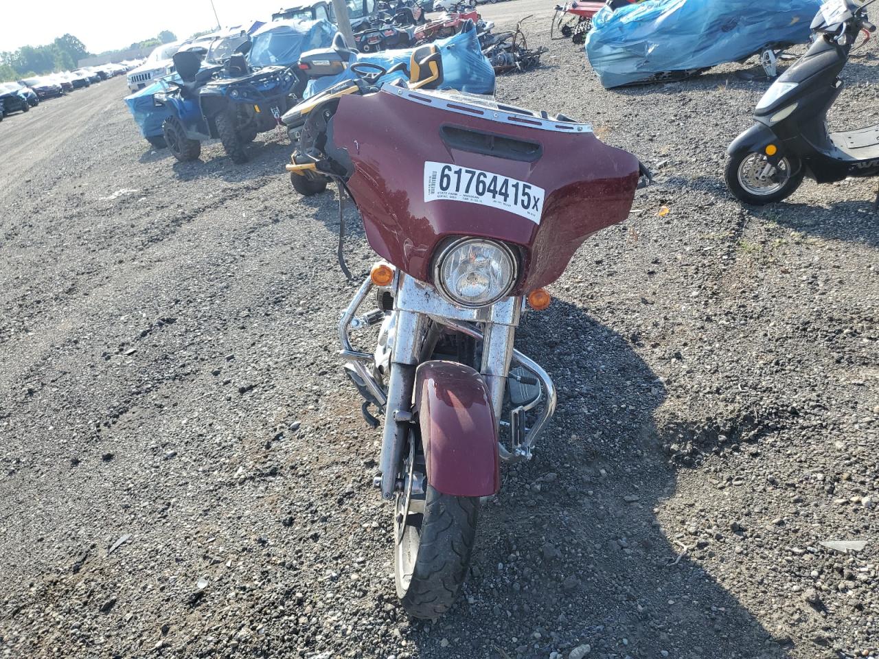 HARLEY-DAVIDSON FL 2017 VIN 1HD1KBC19HB611447 zdjęcie 2
