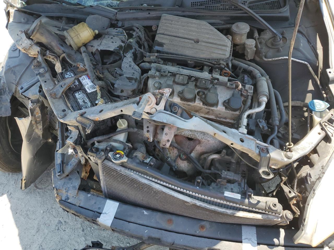 2004 Honda Civic Lx VIN: 2HGES15564H618758 Lot: 61986415