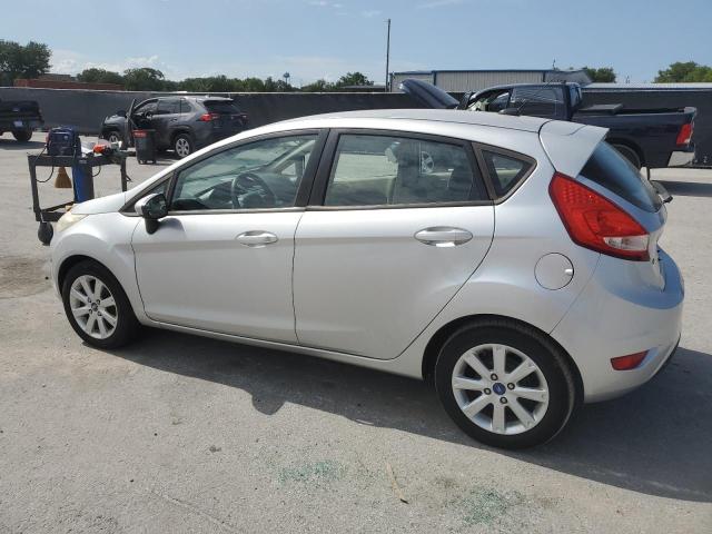  FORD FIESTA 2012 Srebrny