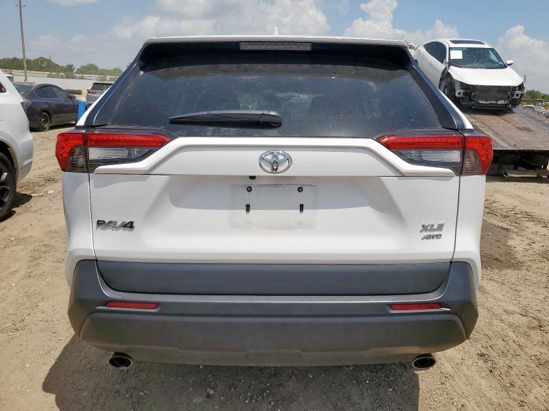  TOYOTA RAV4 2021 White