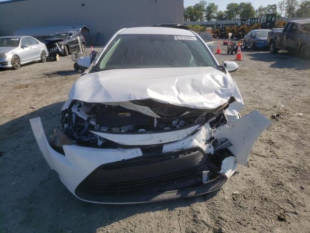  TOYOTA COROLLA 2024 Biały