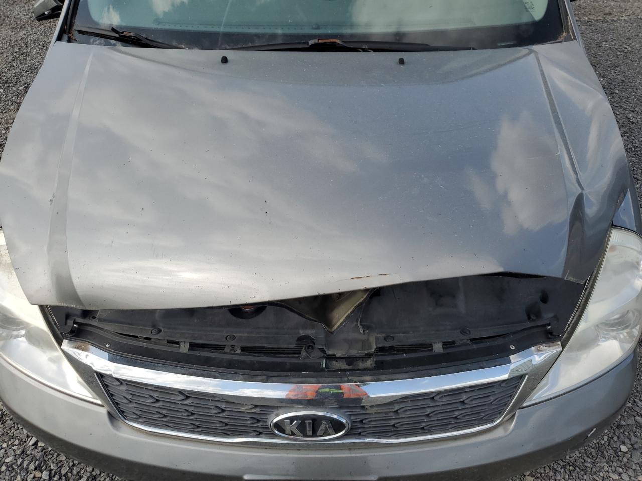 2011 Kia Sedona Lx VIN: KNDMG4C72B6409338 Lot: 61506125