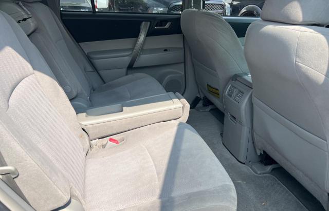 2008 TOYOTA HIGHLANDER SR5  