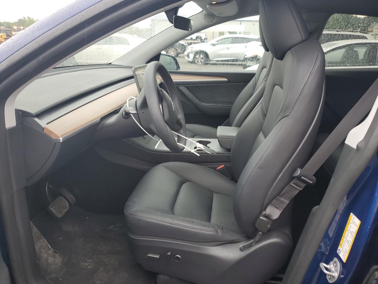 2024 Tesla Model Y VIN: 7SAYGDEE0RA321450 Lot: 62895085