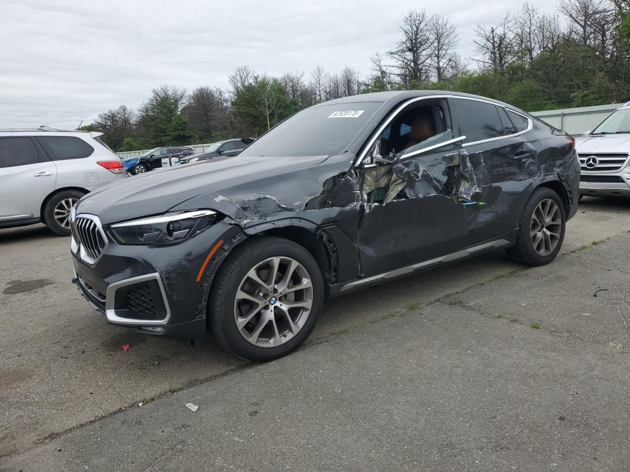 2021 BMW X6 xDrive40I