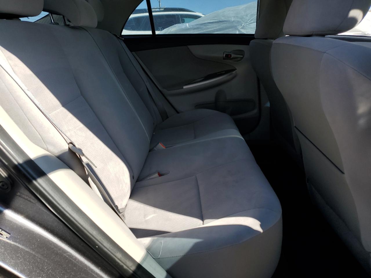 TOYOTA COROLLA 2011 VIN JTDBU4EEXBJ088920 фото 10