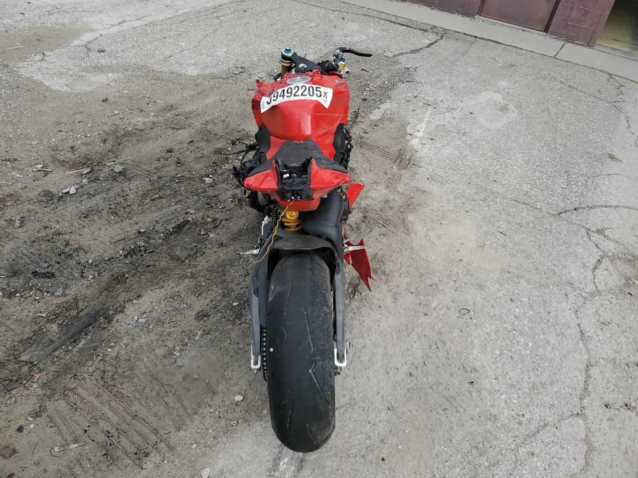 DUCATI PANIGALE 2025 VIN ZDMDAG6W8SB002562 фото 6