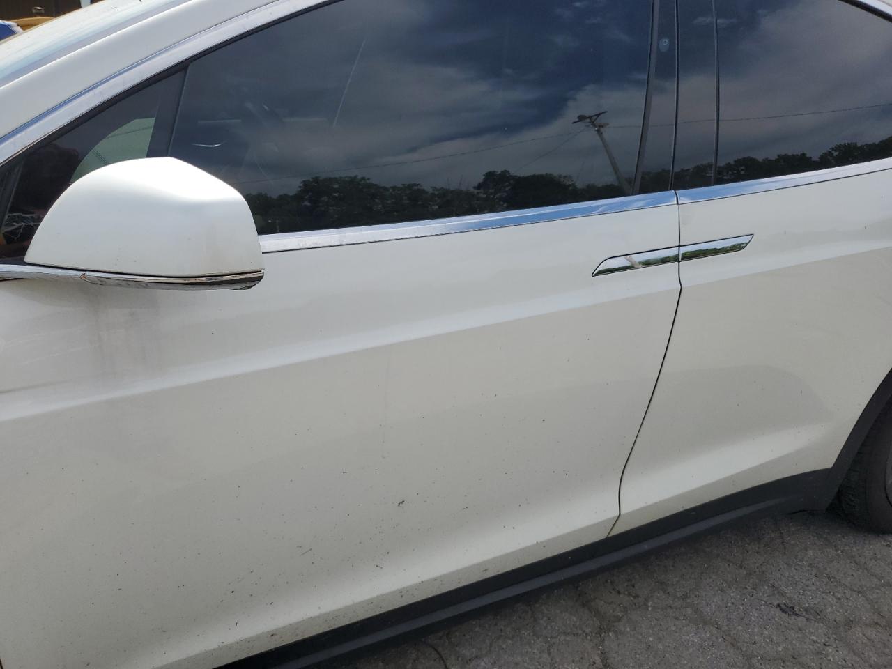 2018 Tesla Model X VIN: 5YJXCAE25JF091422 Lot: 62355195