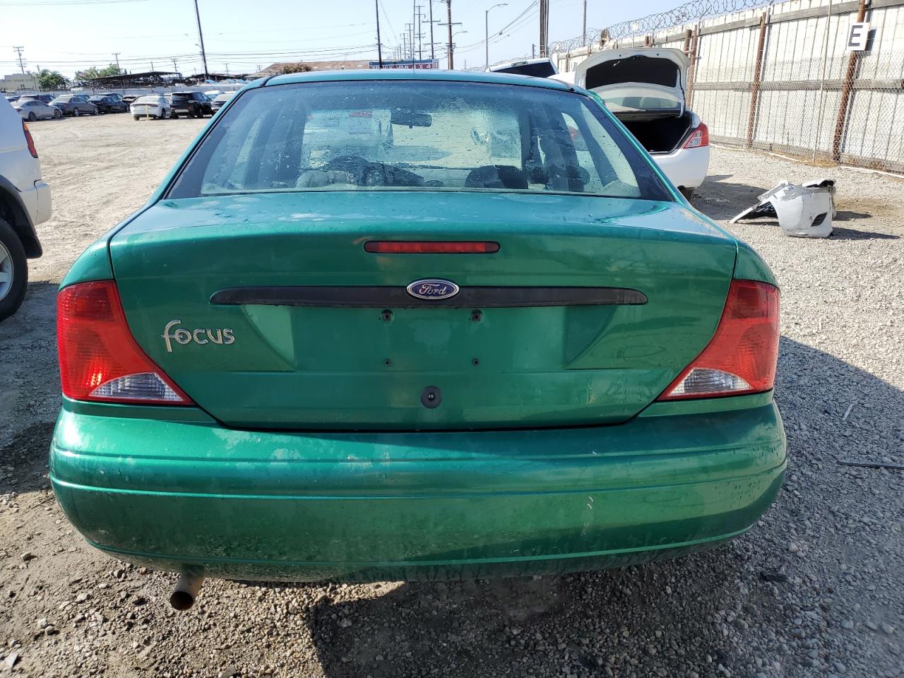 2002 Ford Focus Lx VIN: 1FAFP33P12W116894 Lot: 60923905