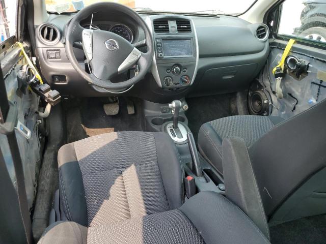  NISSAN VERSA 2019 Серый